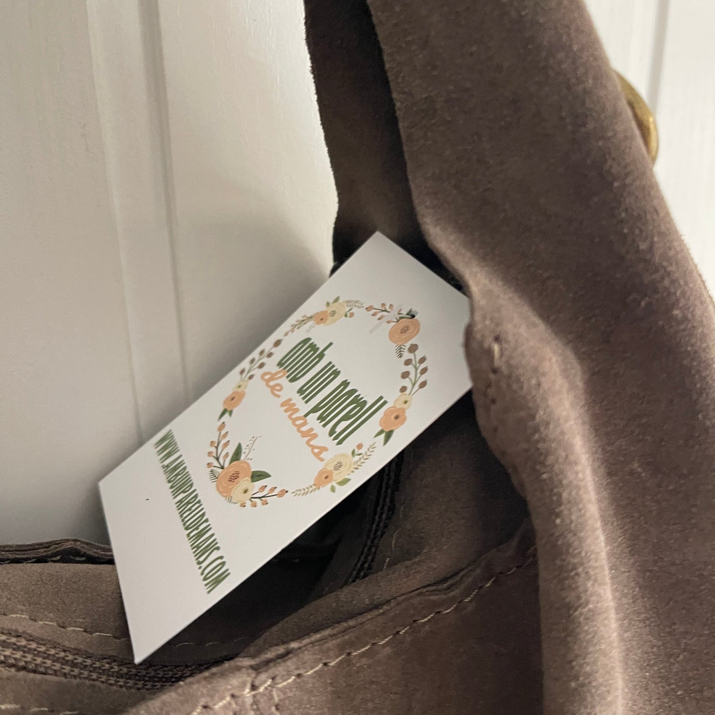 Bolso Coachella piel chocolate - con asa bandolera