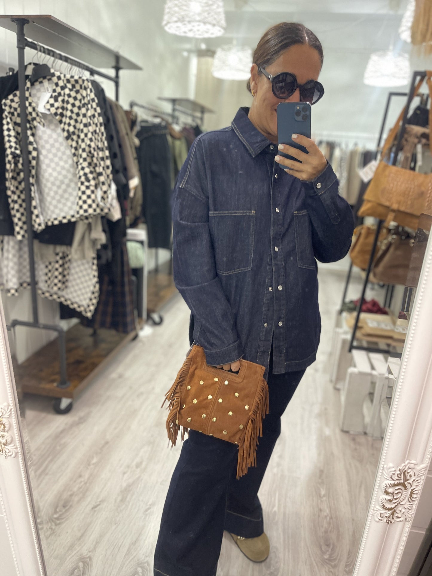 Bolso Dakota de piel de mano y bandolera camel