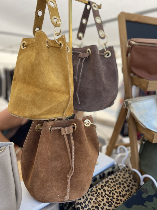 Bolso Bombonera piel mostaza