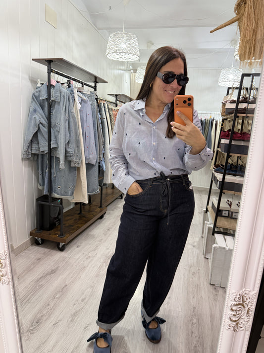 Pantalón Jeans Mom Fit