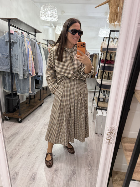 Manoletina rejilla cordón choco