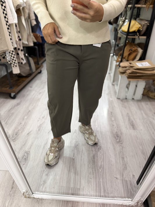 Pantalón Sakura punto roma kaki