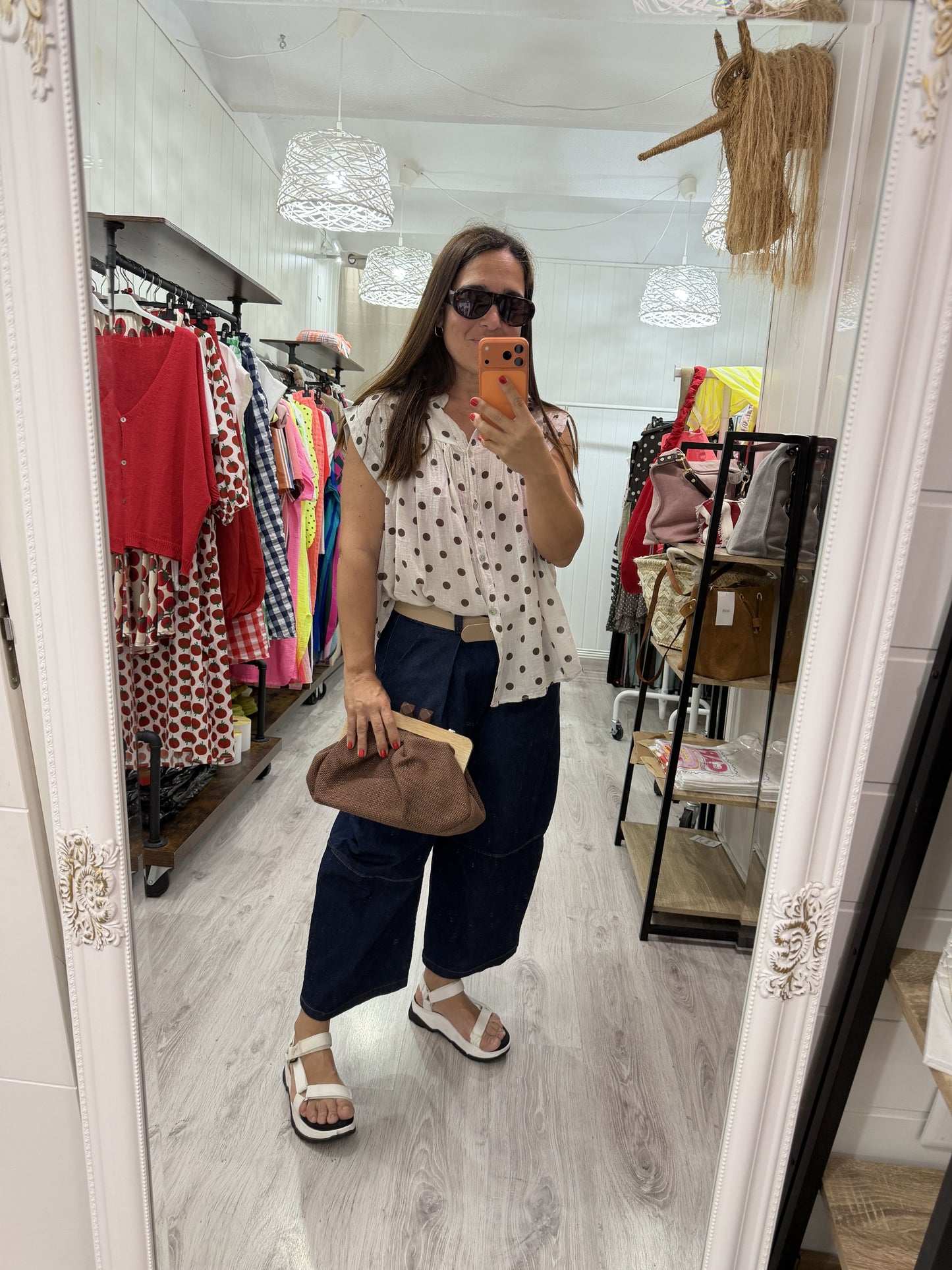 Blusa Lola oversize topos beige