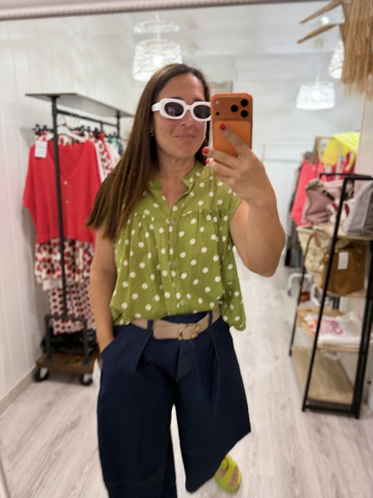 Blusa Lola oversize topos pistacho