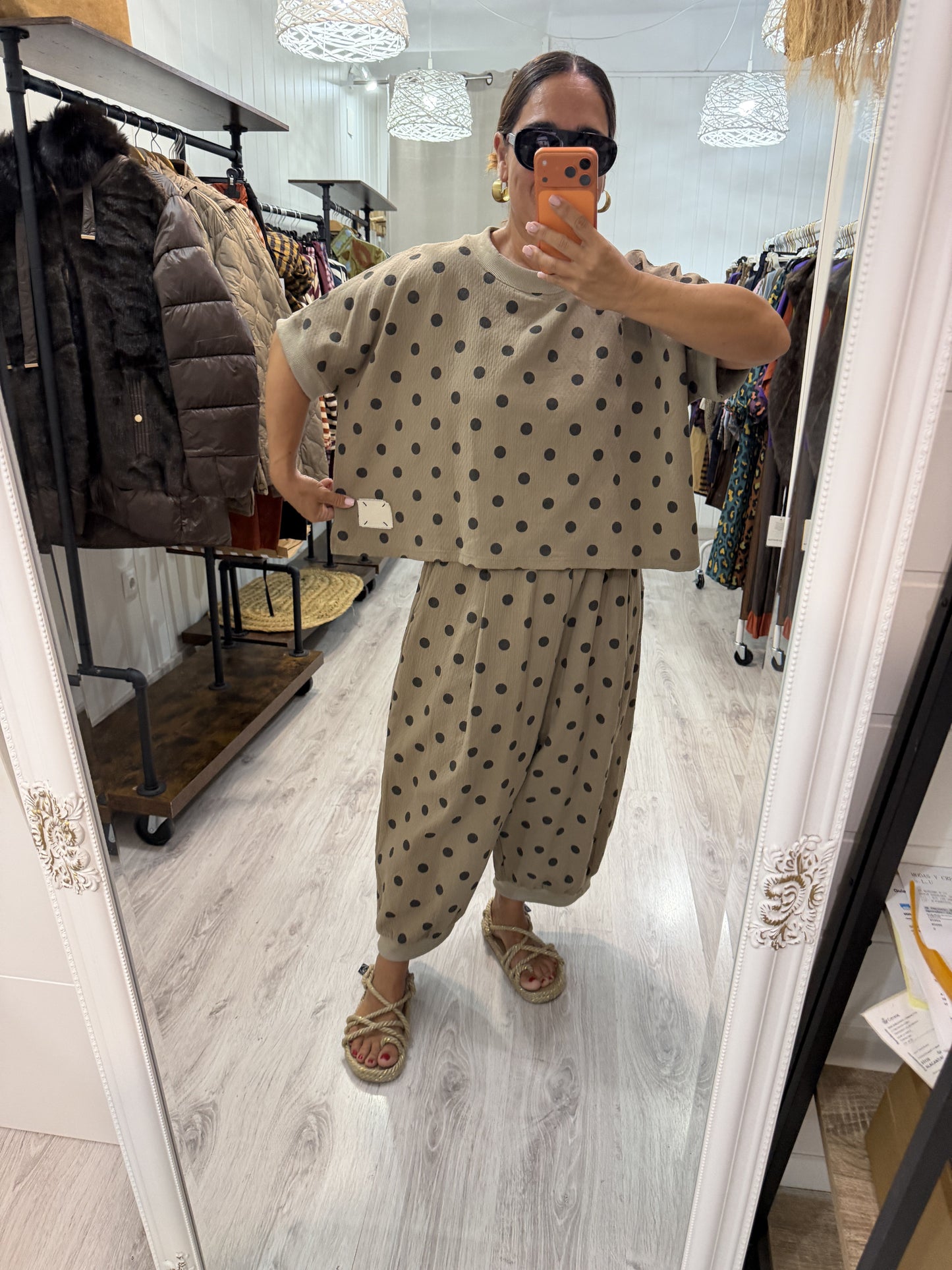 Conjunto Sakita taupe