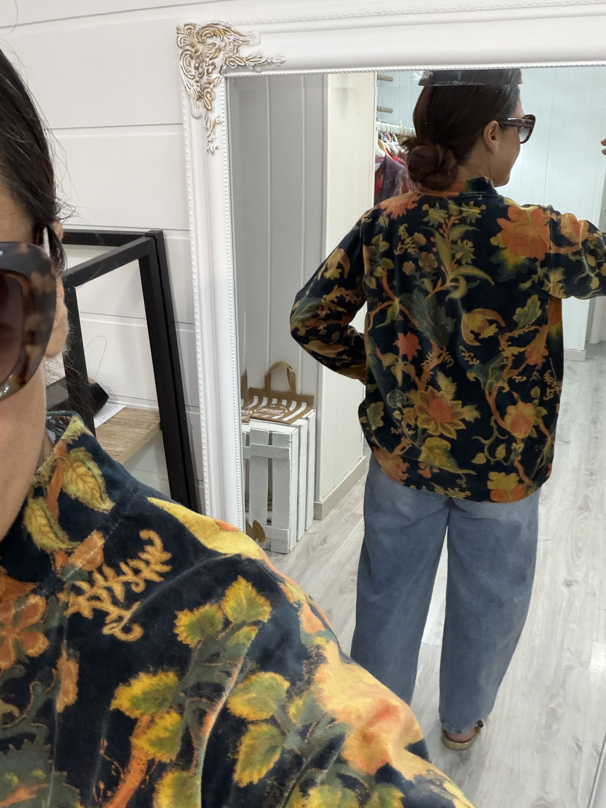 Chaqueta Suzani terciopelo estampado flores petróleo, caldera y mostaza