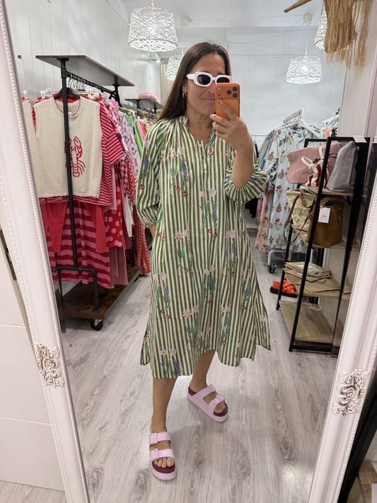 Kaftan Nur rayas verde y tulipanes