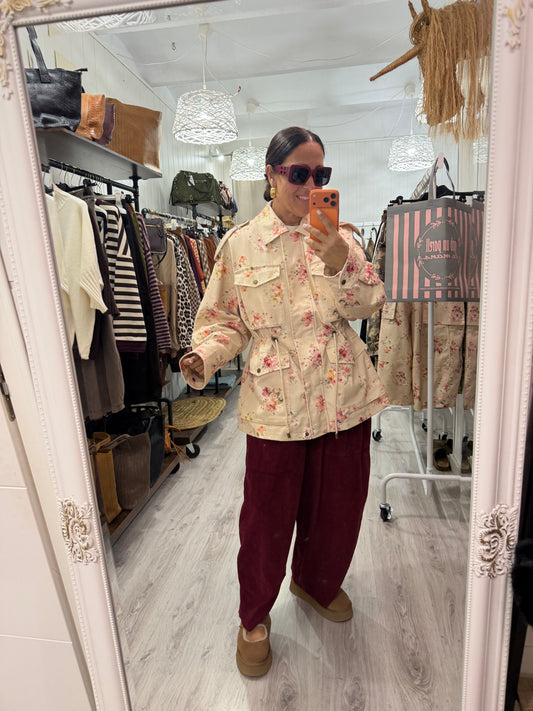 Chaqueta cargo floral