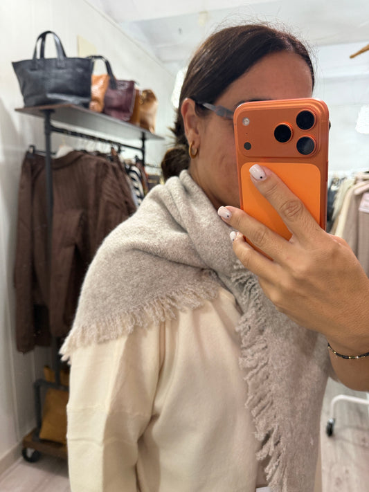 Bandana Alaska punto suave fleco beige