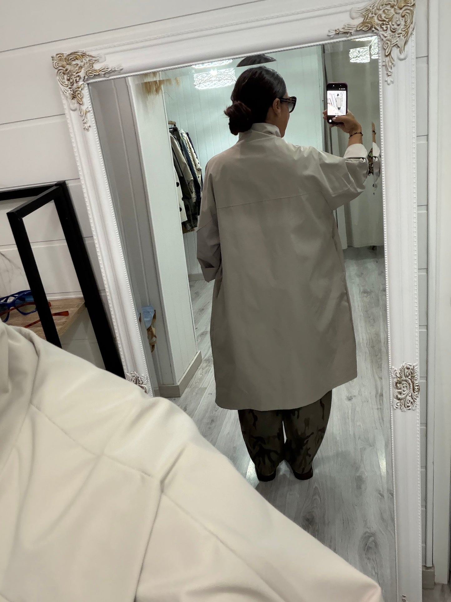 Gabardina Kokoro oversize beige