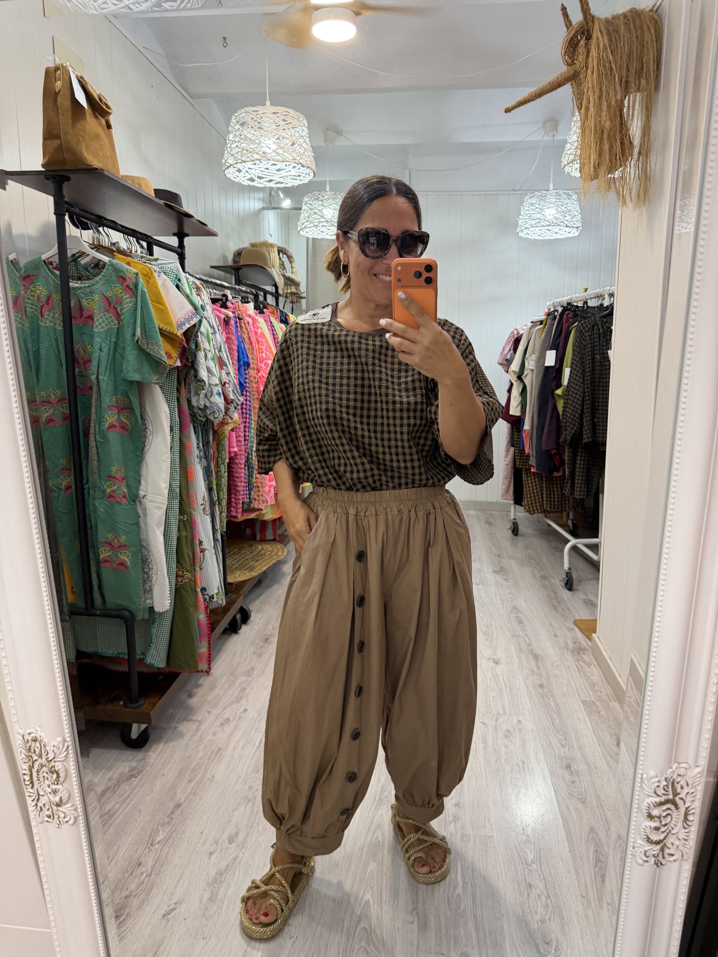 Pantalón Heiko botones camel