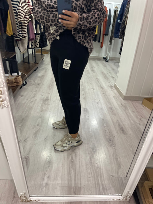 Pantalón Barrel punto roma negro