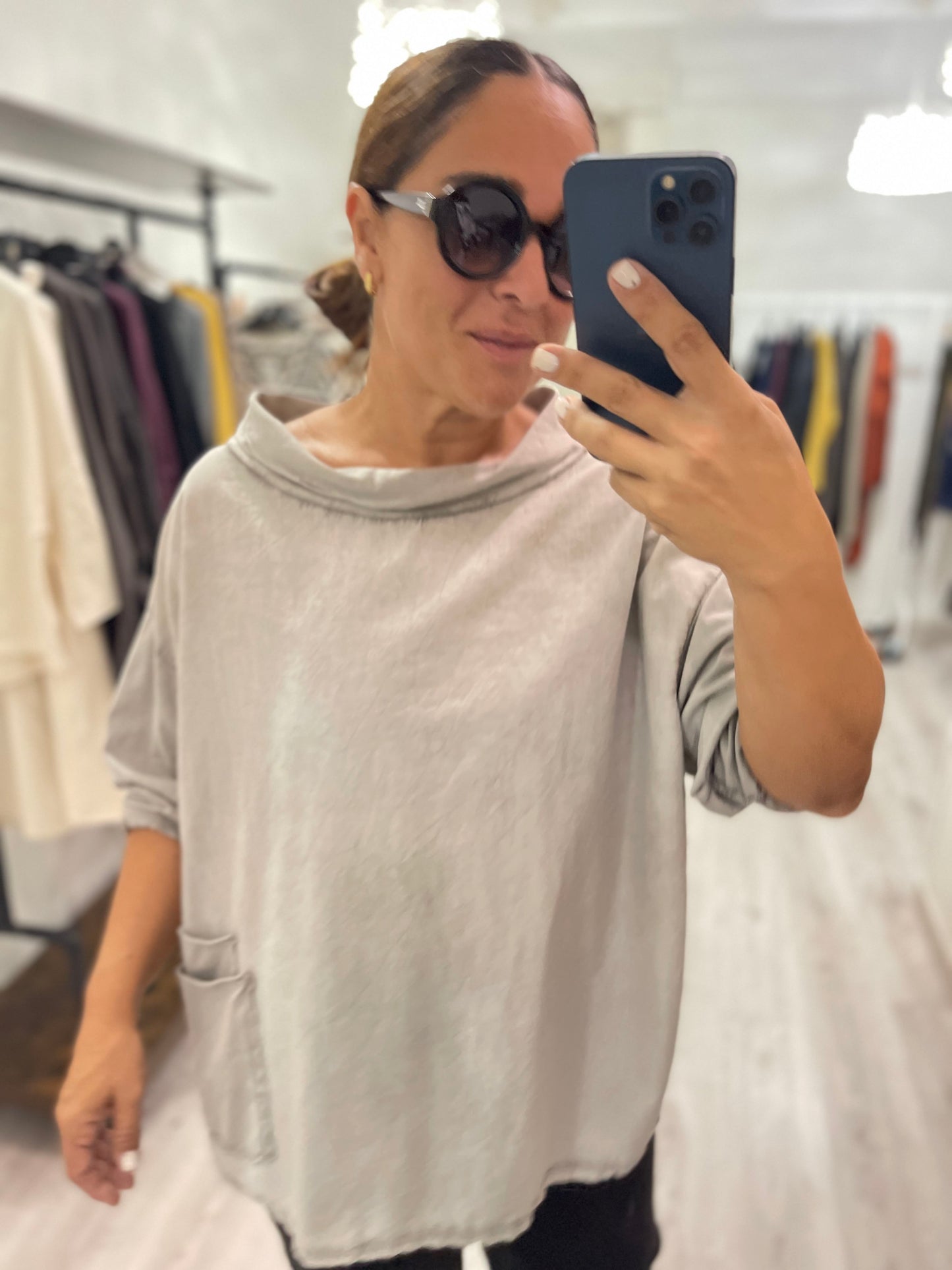 Camiseta Olivia oversize taupe