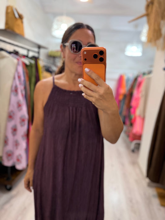 Vestido minimal botones espalda berenjena