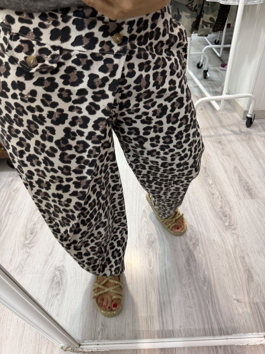 Pantalón Kukoi animal print beige