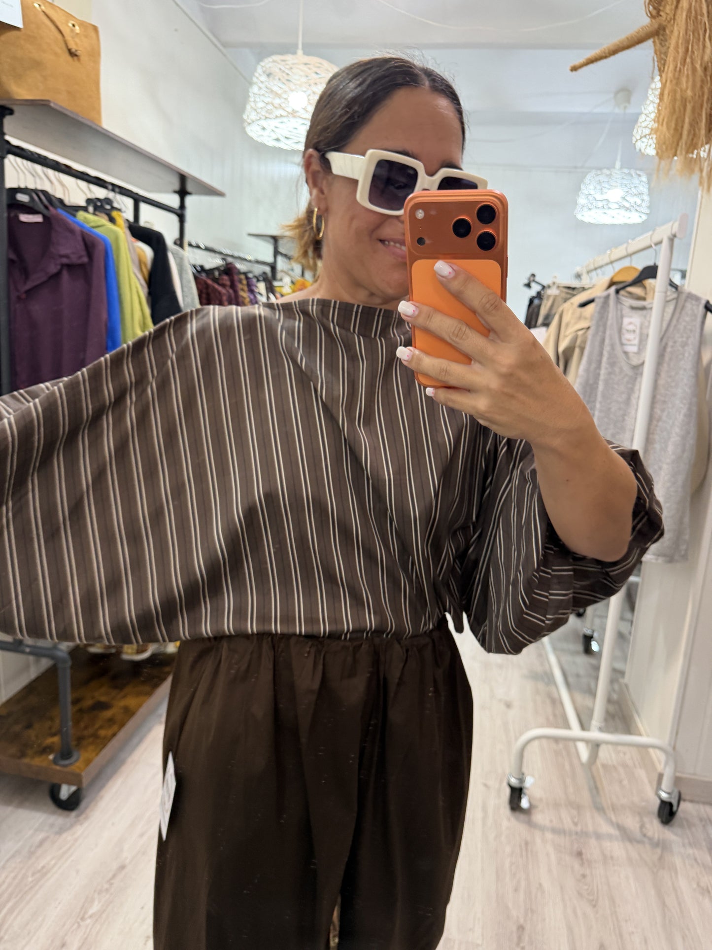 Blusa Maga convertible rayas chocolate