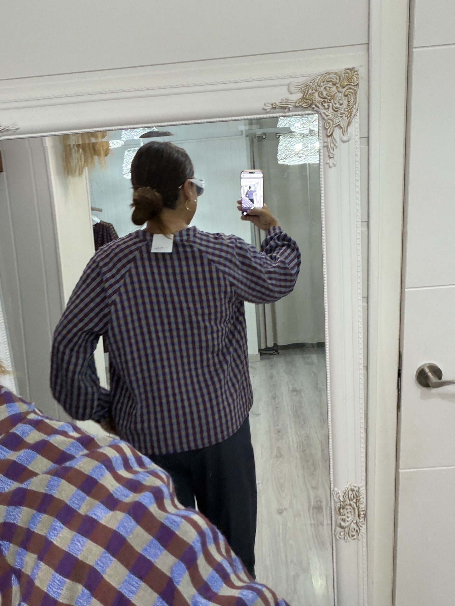Blusa Vichy Sena azul, taupe y burdeos