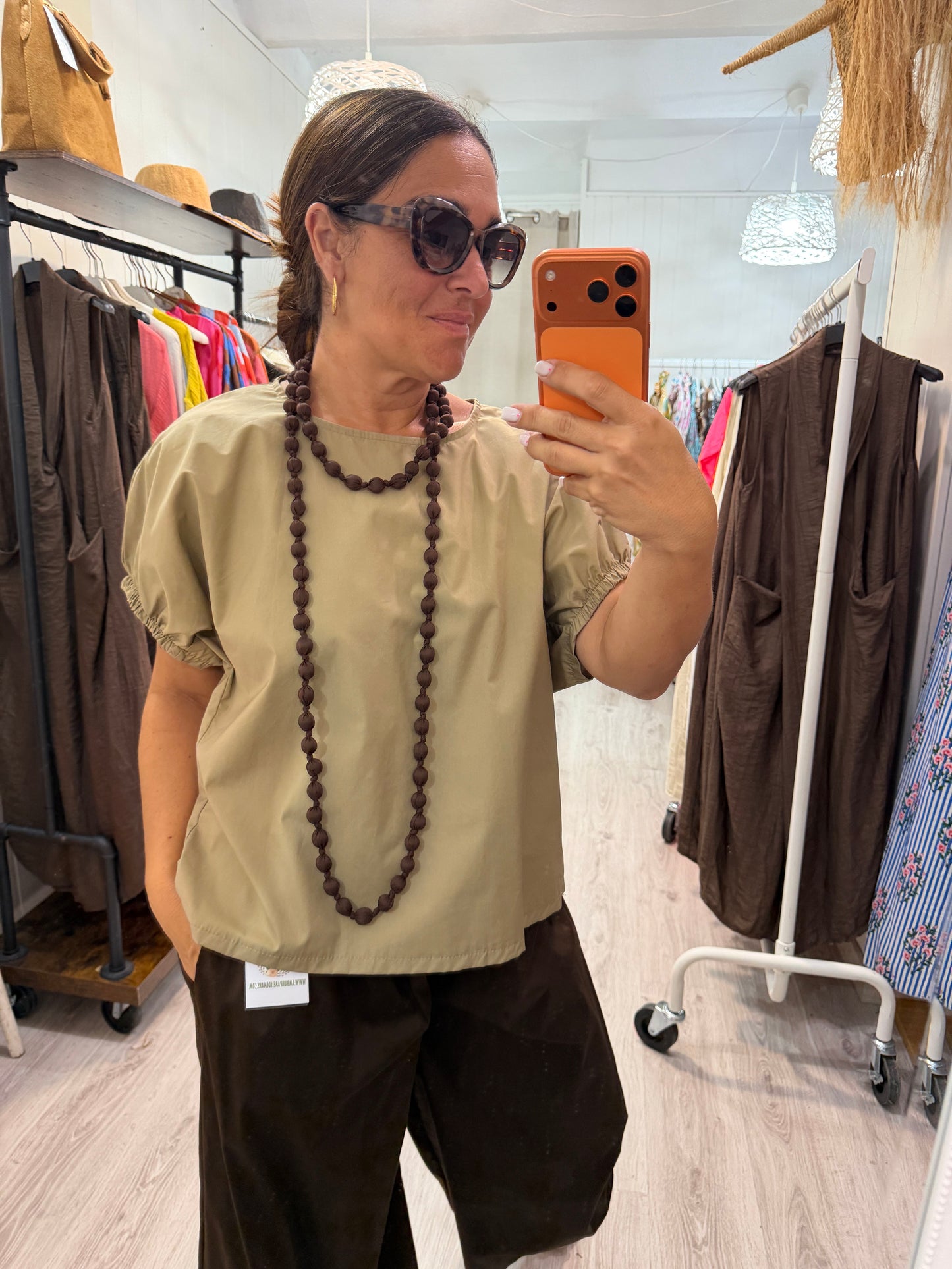 Maxi collar bolas seda chocolate