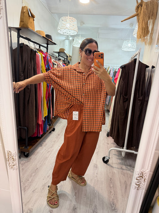 Blusón Oversize vichy chocolate y naranja