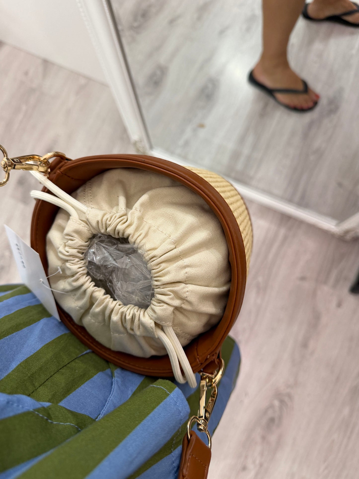 Bolso bombonera natural y ecopiel