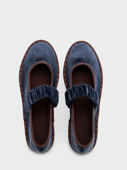 Merceditas fruncido terciopelo azul grisáceo y chocolate