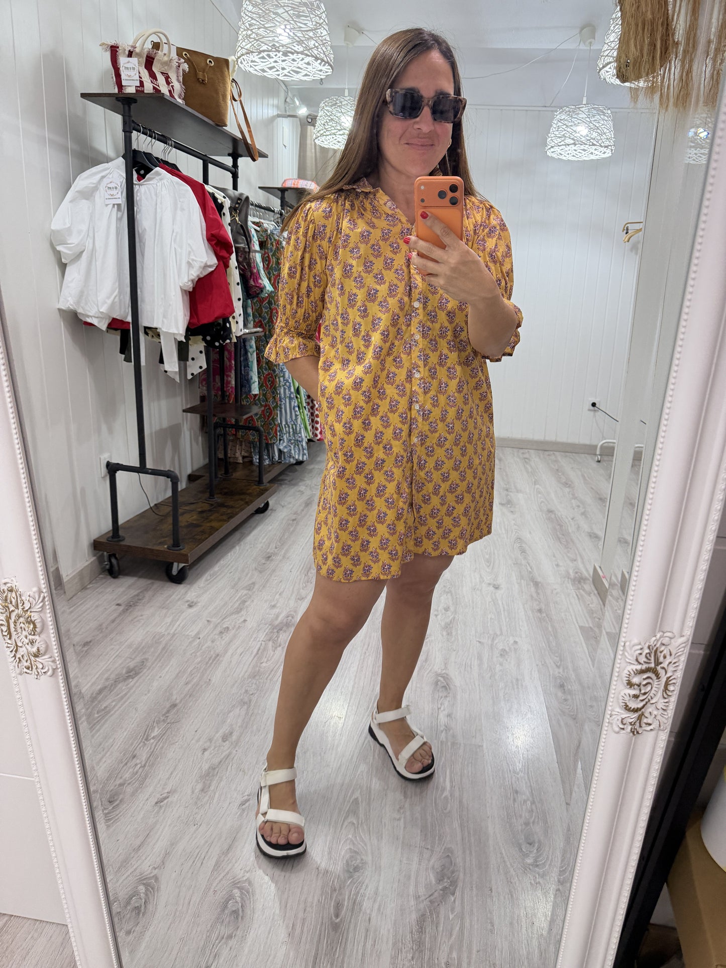 Vestido Sira corto · mostaza