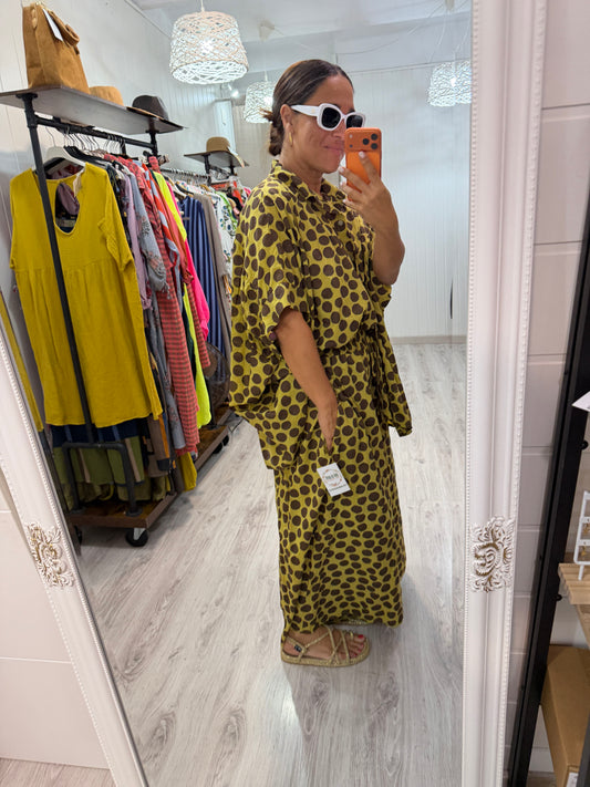Blusón Lola oversize topos pistacho