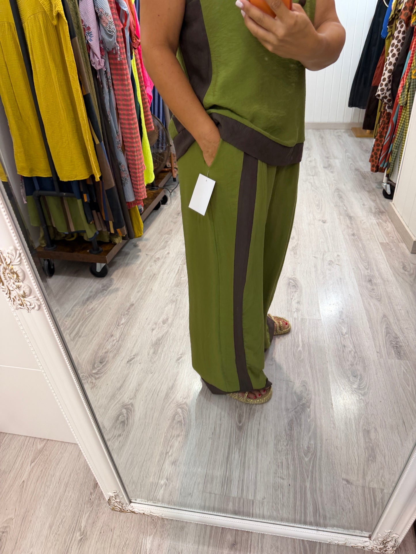 Conjunto Soft Pistacho y chocolate