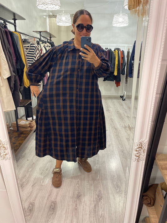 Vestido Haizea marino y camel