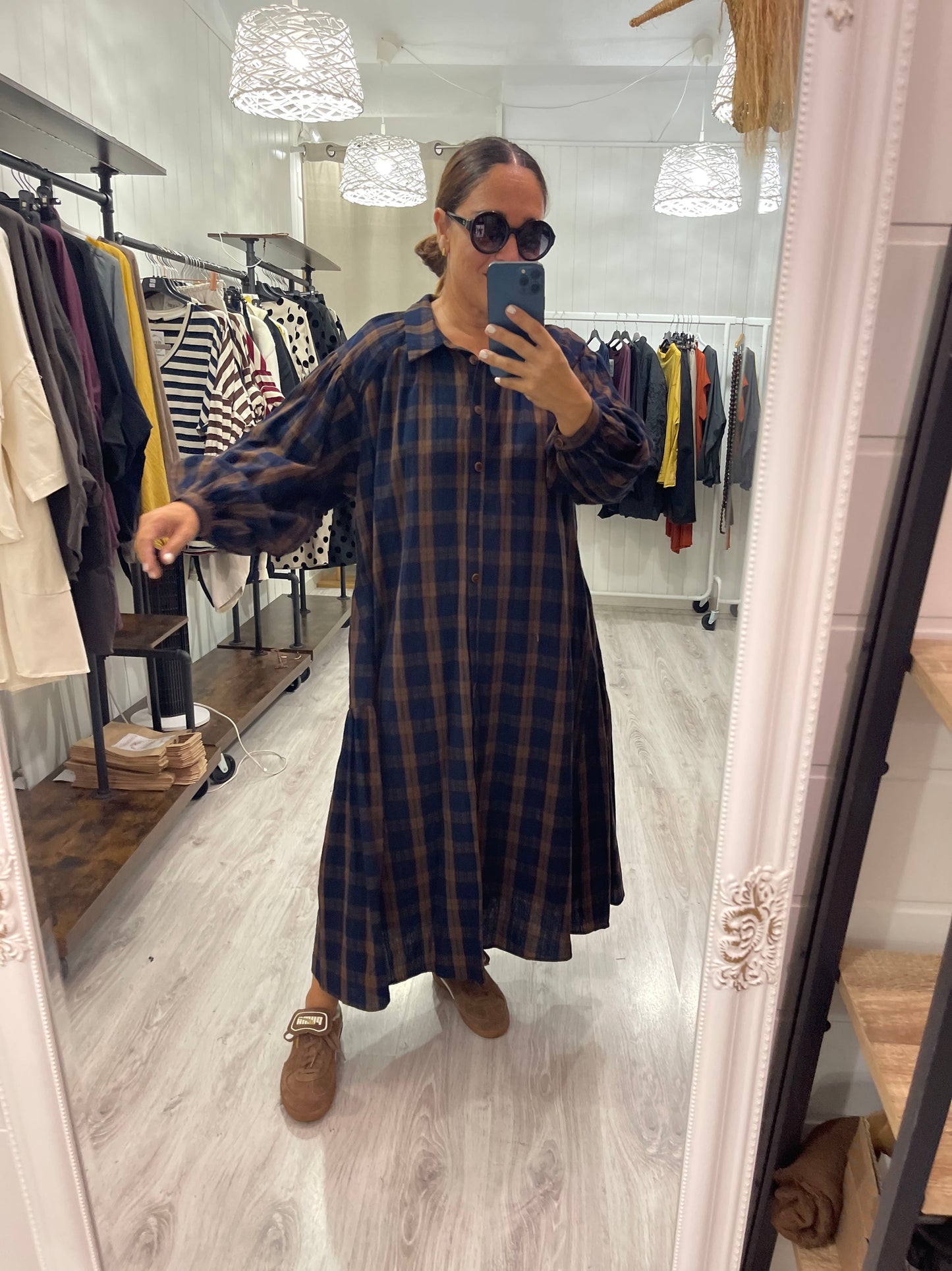 Vestido Haizea marino y camel