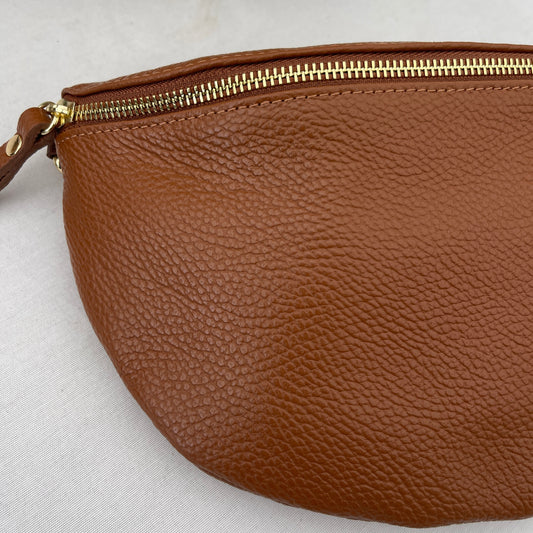 Riñonera bandolera 100% piel camel - GRANDE