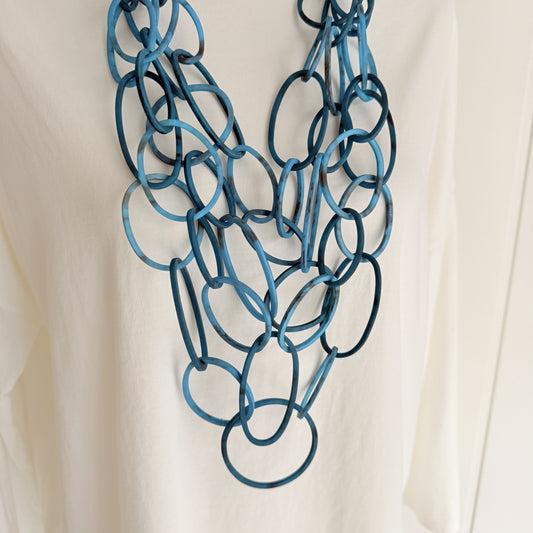 Maxi Collar Arandelas resina azul