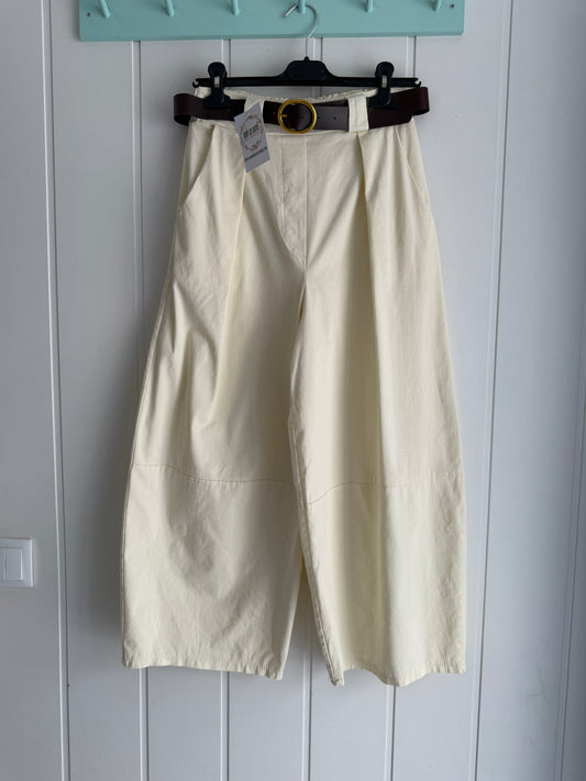 Pantalón Izaskun marfil