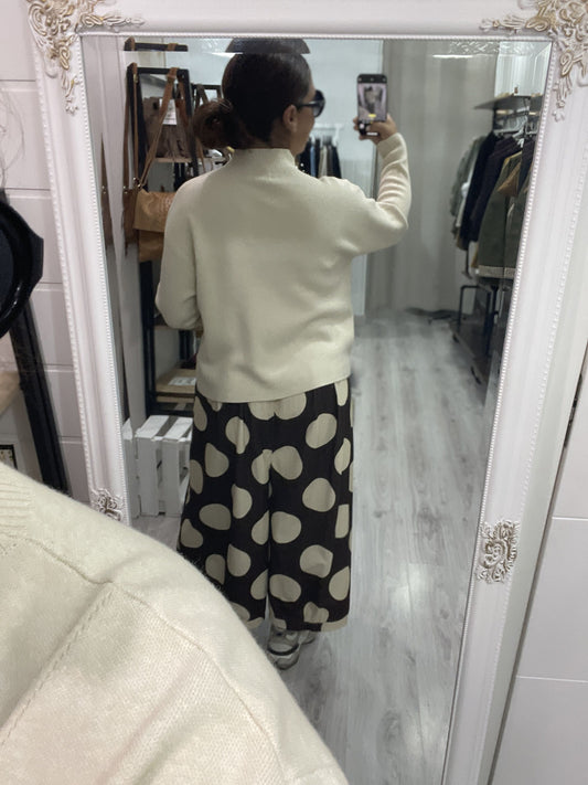 Pantalón Keiko micropana chocolate y beige