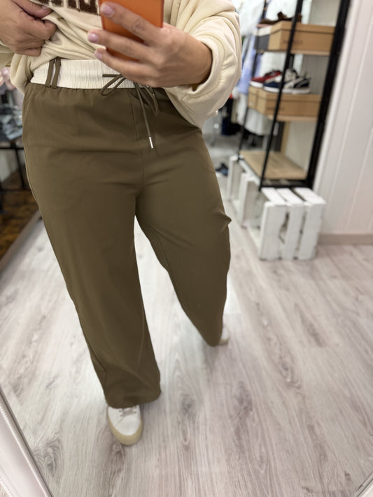 Pantalón Chicago camel