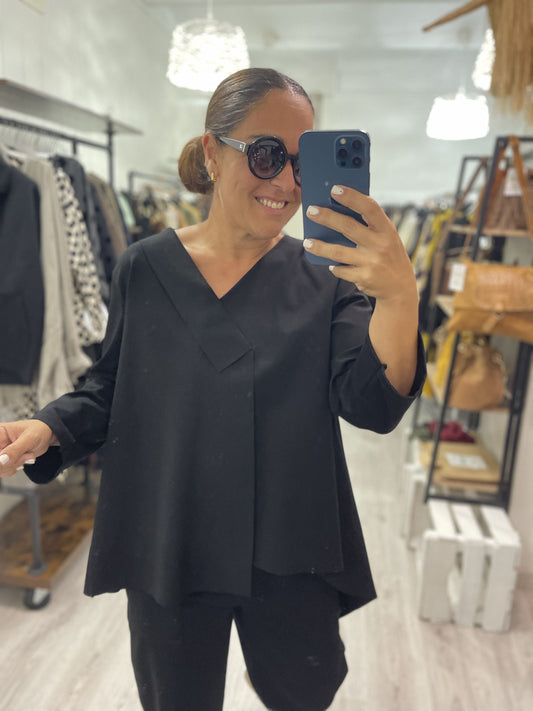 Sudadera Pico oversize punto roma negro