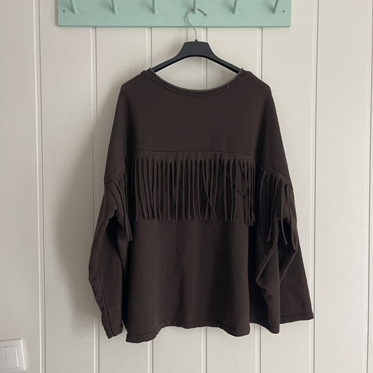 Sudadera Dakota flecos chocolate