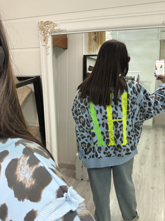 Sudadera Yeah oversize fluor azul