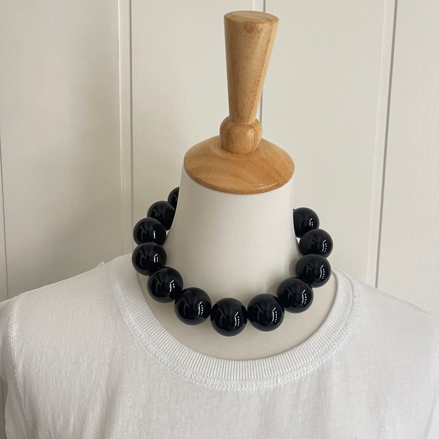 Collar Bolas negro