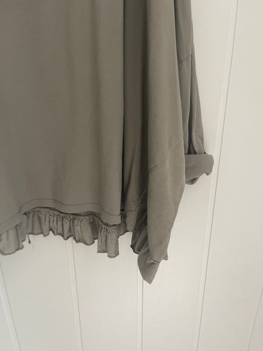 Camiseta Aichi oversize taupe