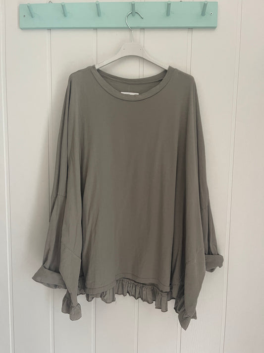 Camiseta Aichi oversize taupe