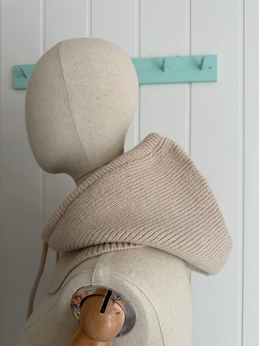 Balaclava / capucha beige