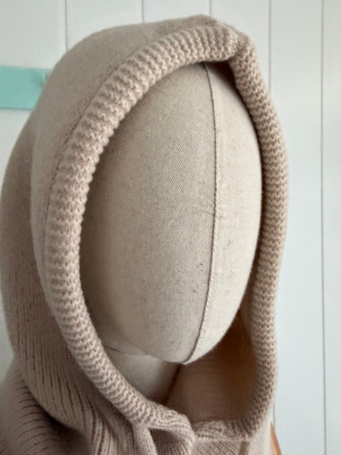 Balaclava / capucha beige
