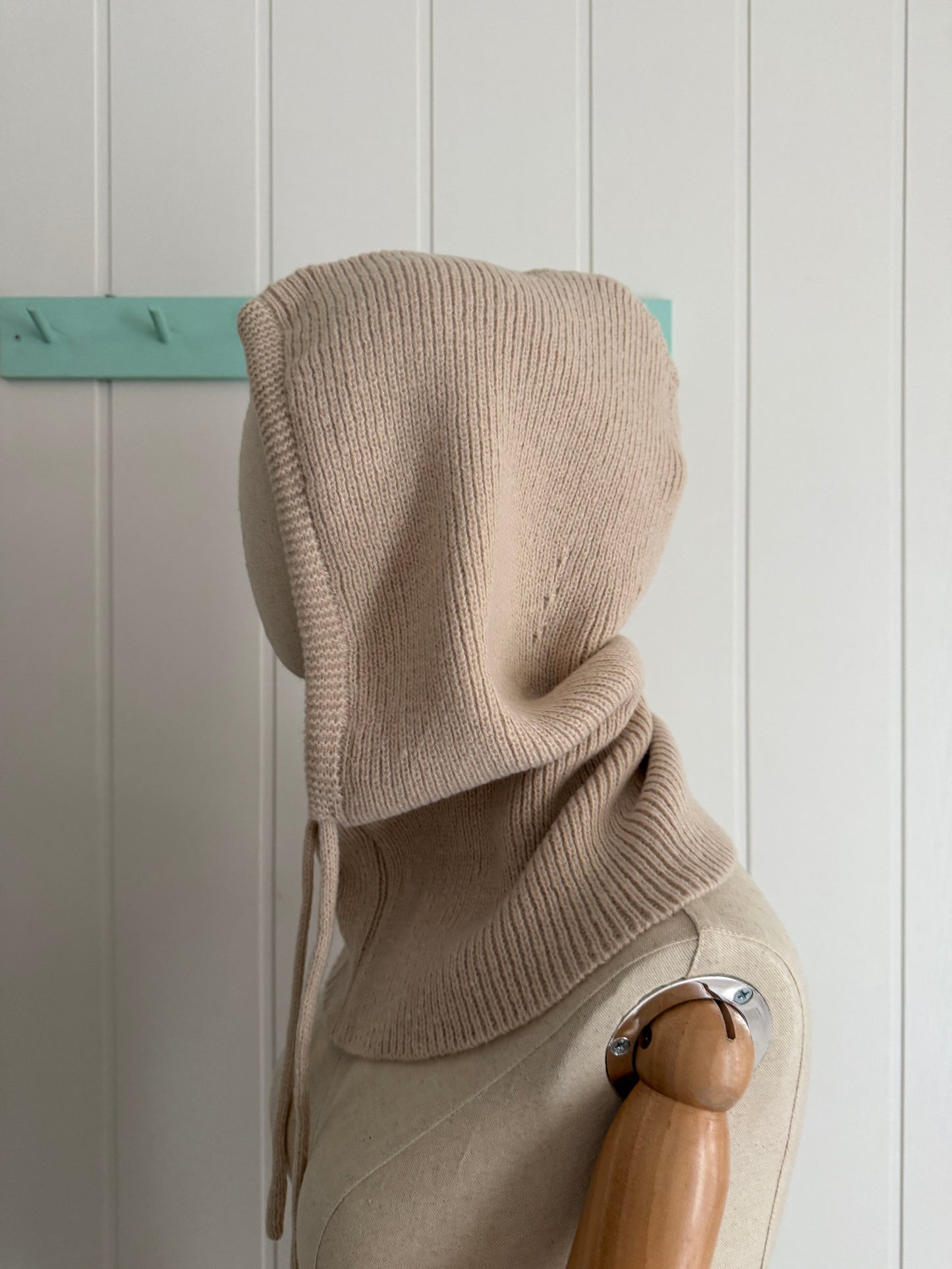 Balaclava / capucha beige