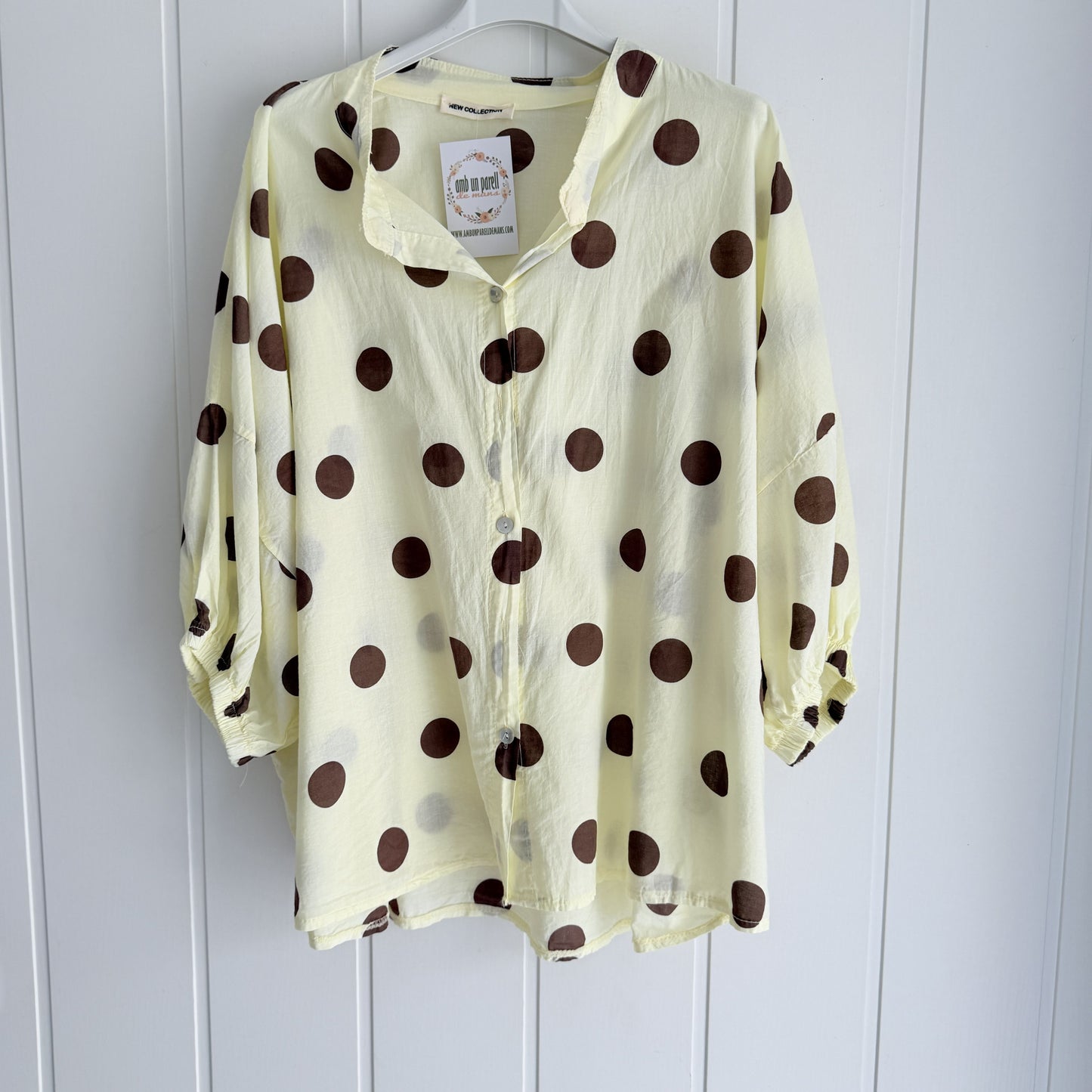 Blusa Marisa topos amarillo