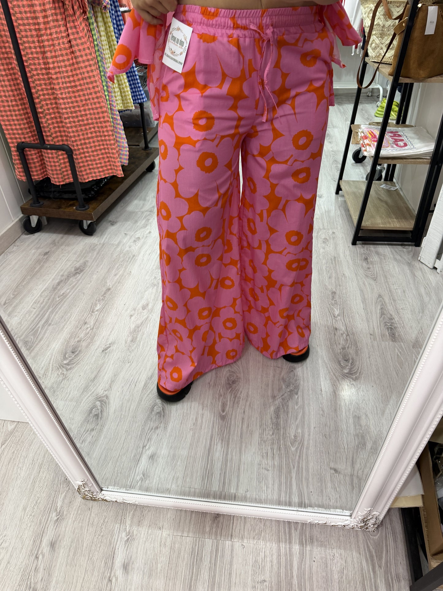 Pantalón Sakura Flores naranja y fucsia