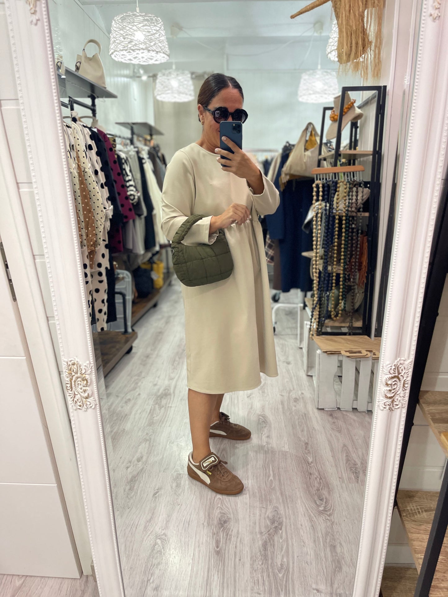 Bolso Mini Scrunch kaki - de mano y bandolera