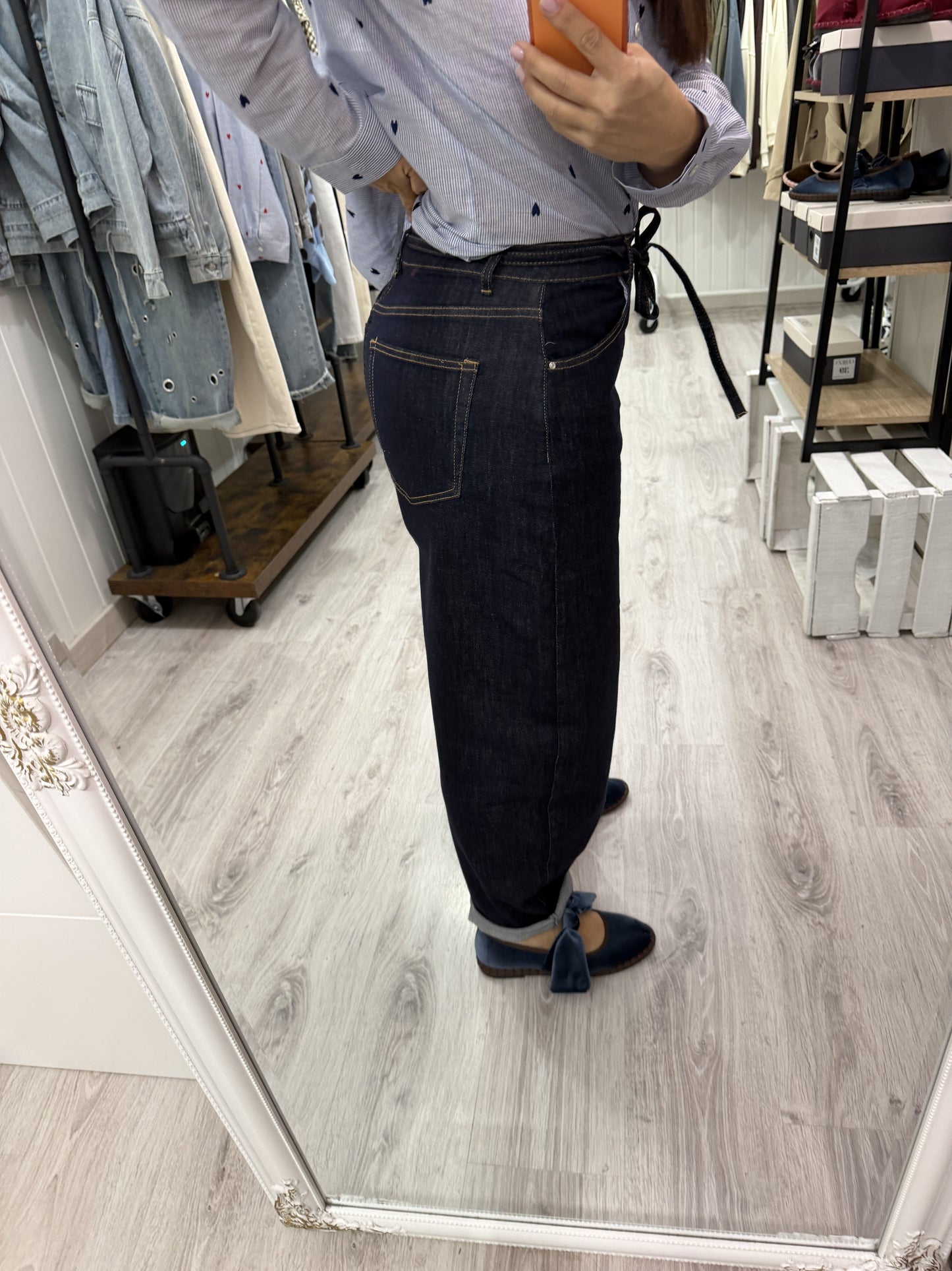 Pantalón Jeans Mom Fit