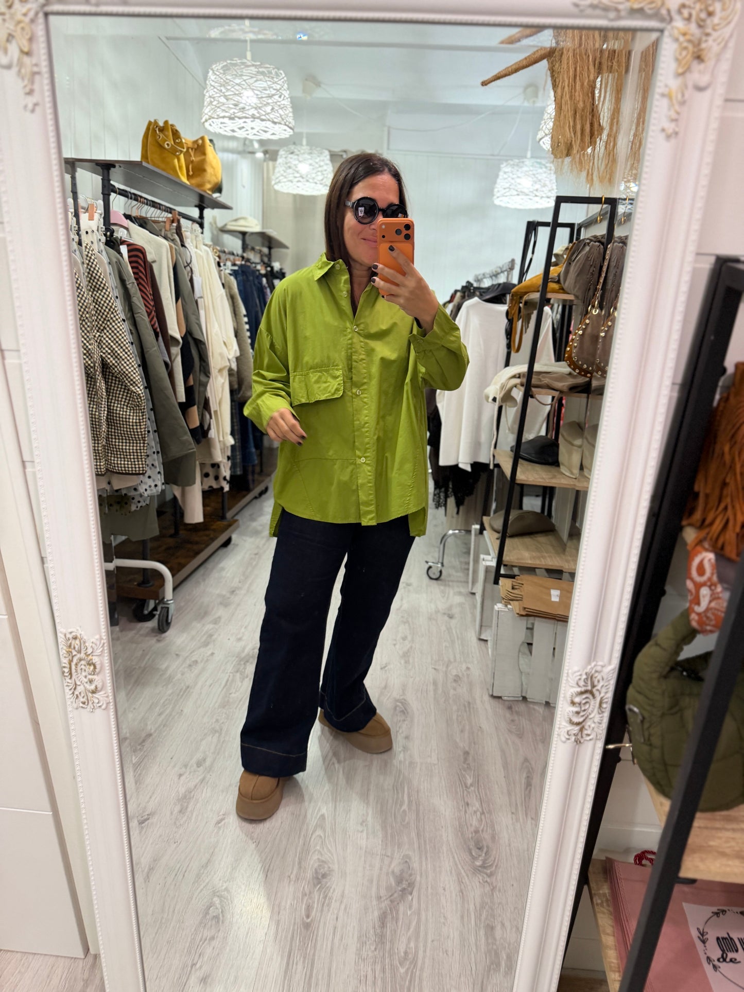 Camisa Karmele oversize  pistacho