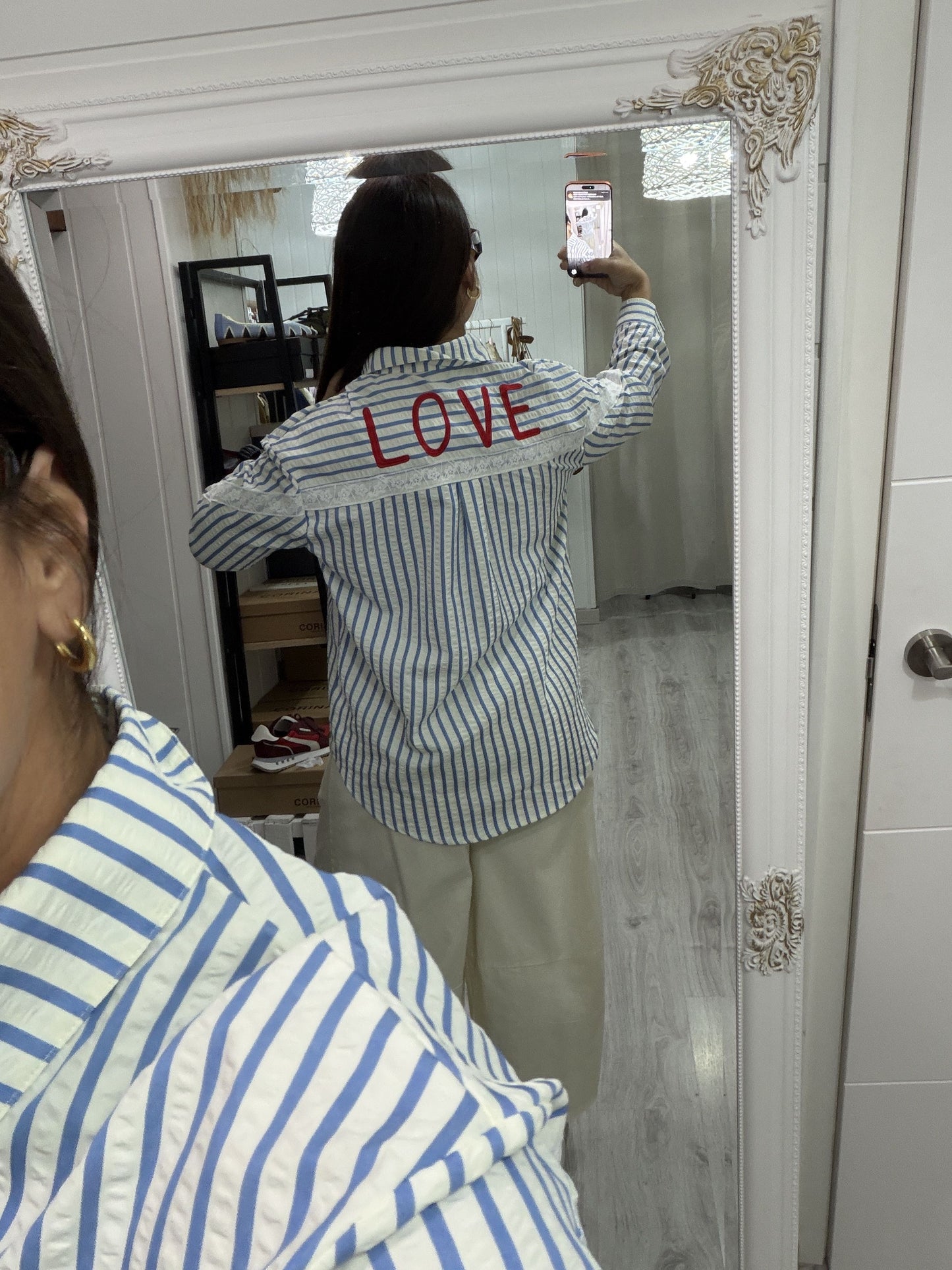 Camisa Love rayas azul cielo